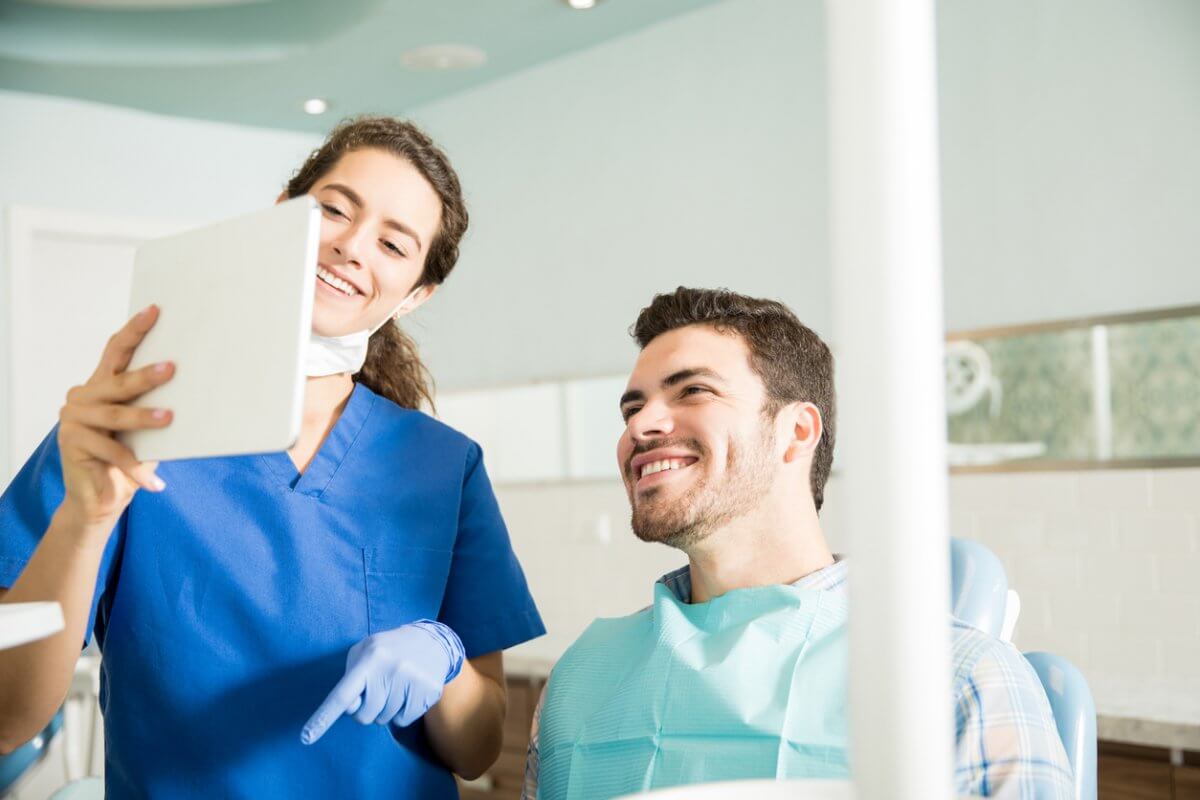 dental patient reviewing images
